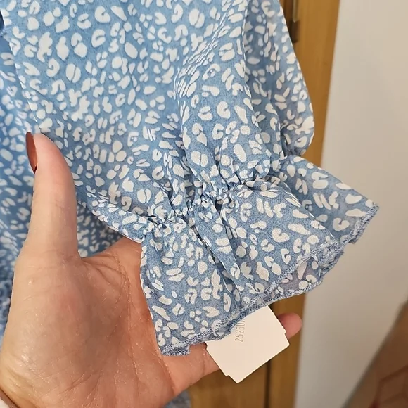 Chic Long Sleeve Blue Floral Dress - Picture 5 of 10